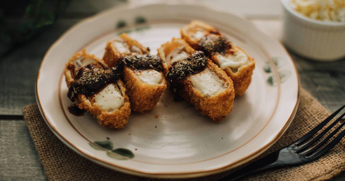 Pork with Mozzarella Cheese Cutlet